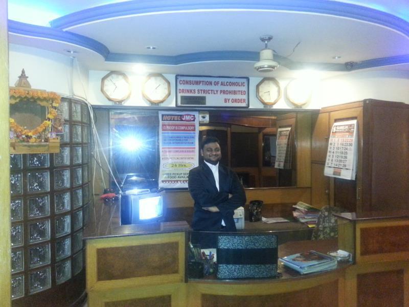 Hotel Jmc Group Rajkot Exterior photo